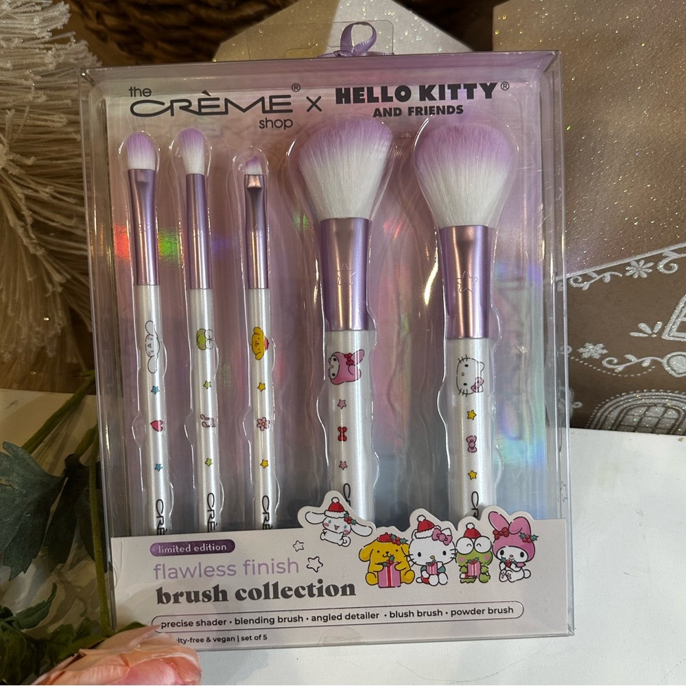 Hello Kitty and friends X Creme shop flawless finish brush collection keroppi
